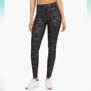 SPANX Matte Faux Leather Black Camo Leggings